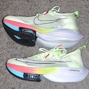Nike Zoom Alphafly Next size 7